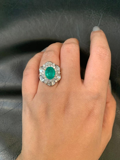 AGL Certified 4.00 Carat Emerald and Diamond Cocktail Ring in 18 Karat Gold